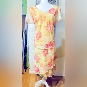K & COMPANIES TOP & SKIRT ELEGANT SKIRT